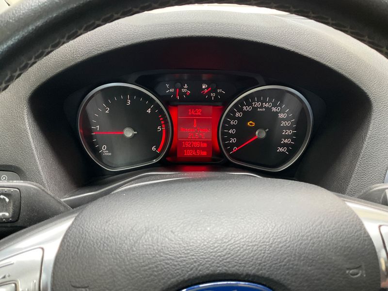 Ford Mondeo 2.0 TDCi TD Trend 2011 – снимка 4