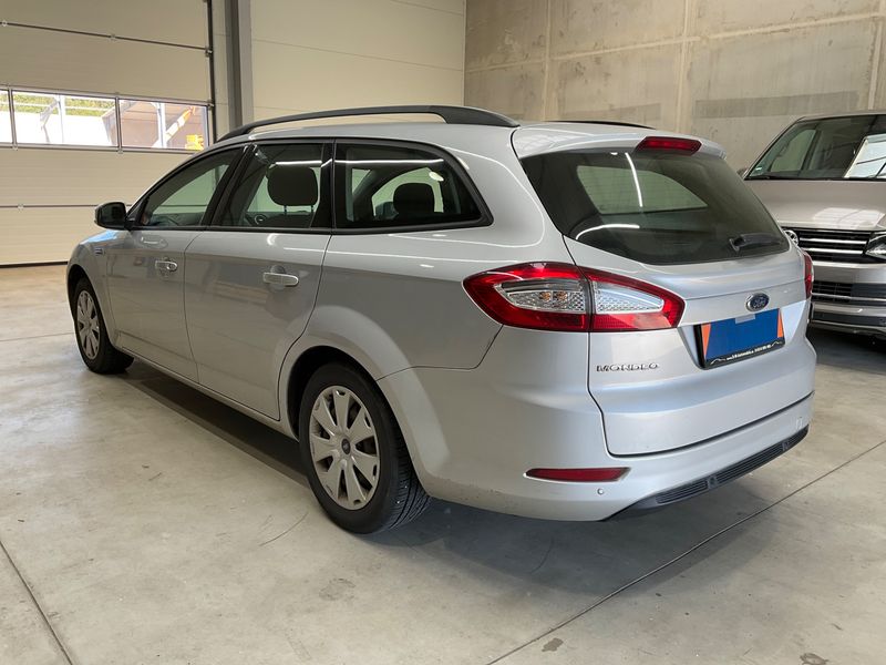 Ford Mondeo 2.0 TDCi TD Trend 2011 – снимка на щета