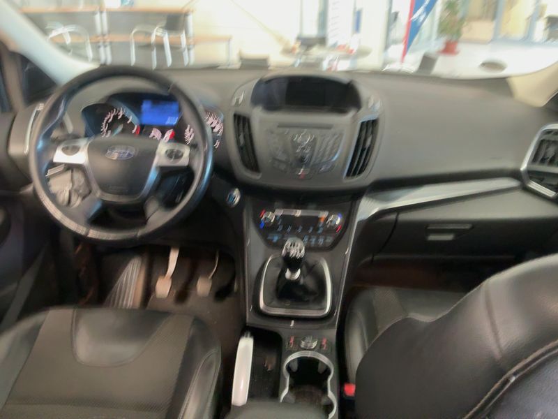 Ford Kuga 2.0 TDCi Titanium 2015 – снимка 17