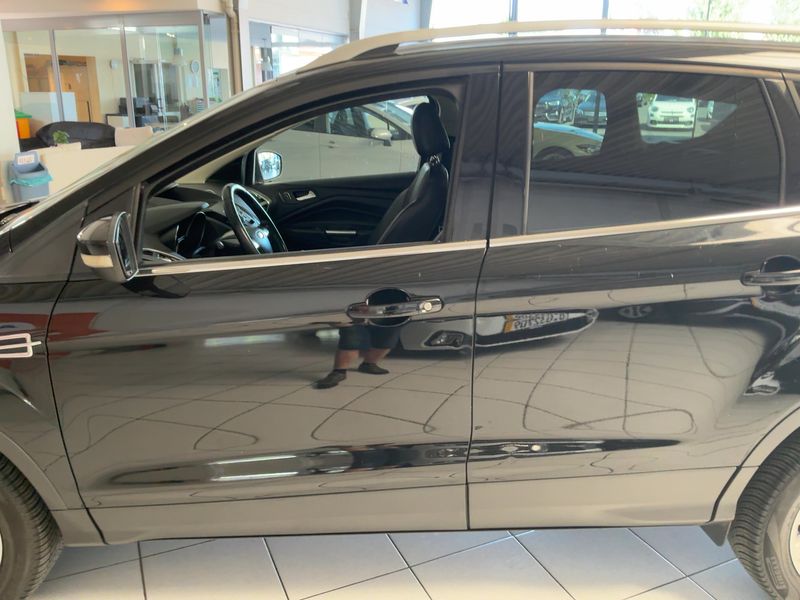 Ford Kuga 2.0 TDCi Titanium 2015 – снимка 4