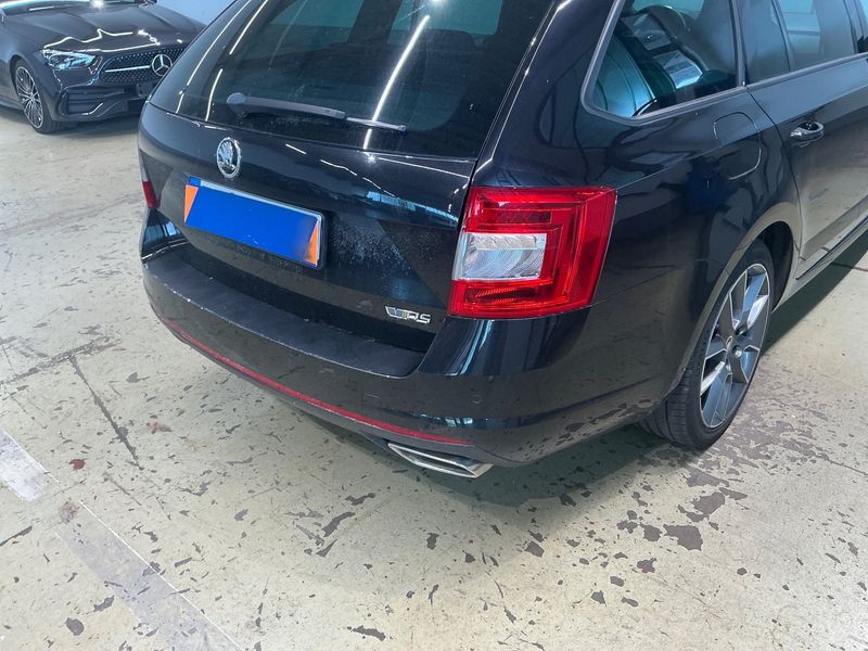 Skoda Octavia 2.0 TDI RS 2015 – снимка 33