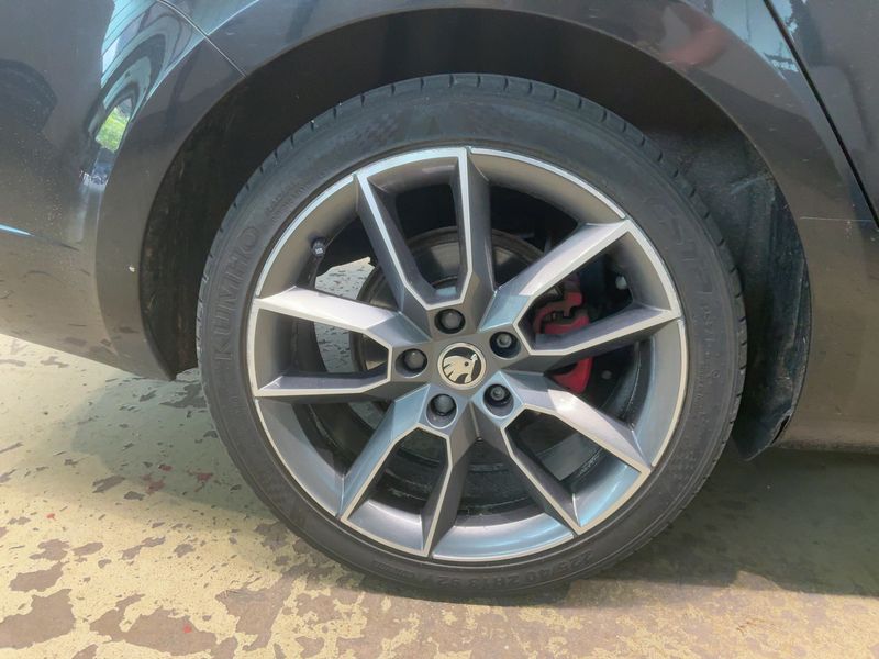Skoda Octavia 2.0 TDI RS 2015 – снимка 9