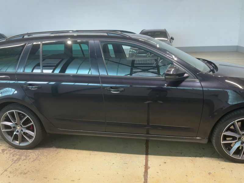 Skoda Octavia 2.0 TDI RS 2015 – снимка 10