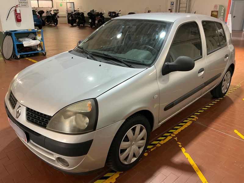 Renault Clio 1.2 Campus Authentique 2010 – снимка 1