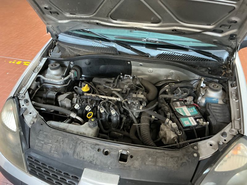 Renault Clio 1.2 Campus Authentique 2010 – снимка 4