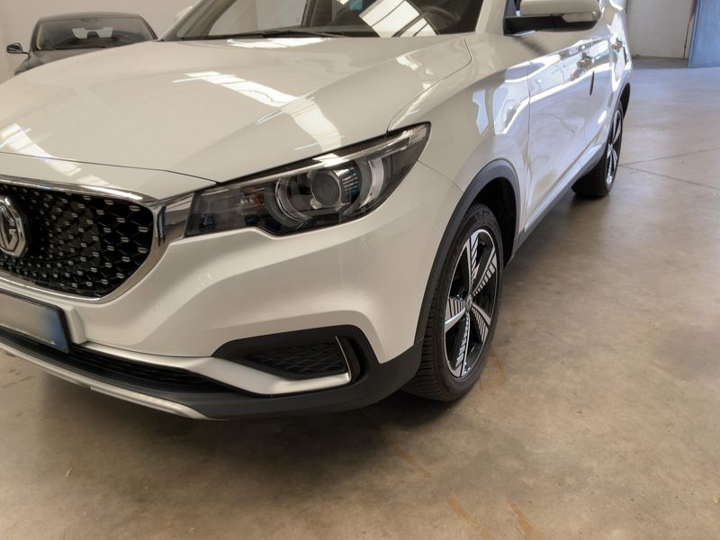 MG ZS electric drive 115 kW Luxury 2021 – снимка 2