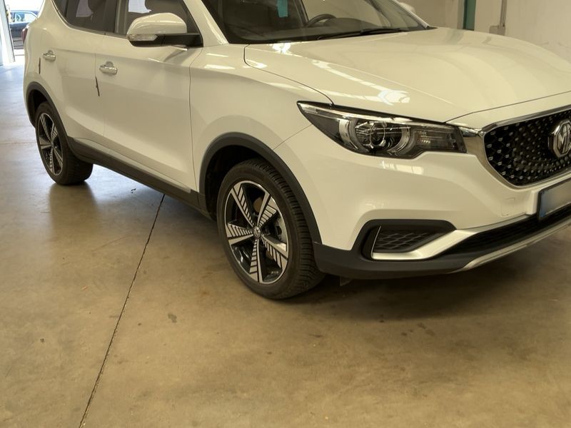 MG ZS electric drive 115 kW Luxury 2021 – снимка 12
