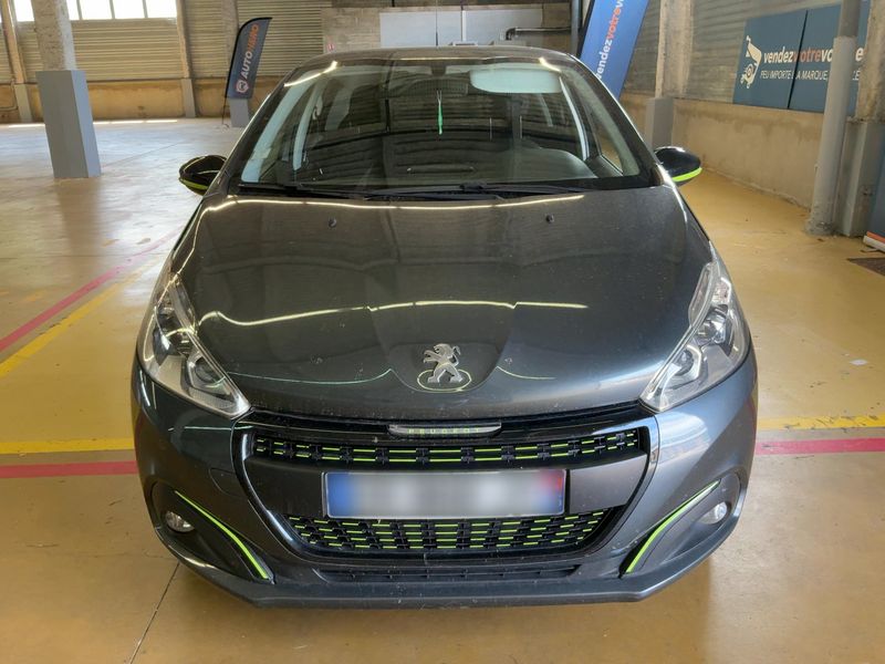Peugeot 208 1.6 Blue-HDi Style 2017 – снимка 14