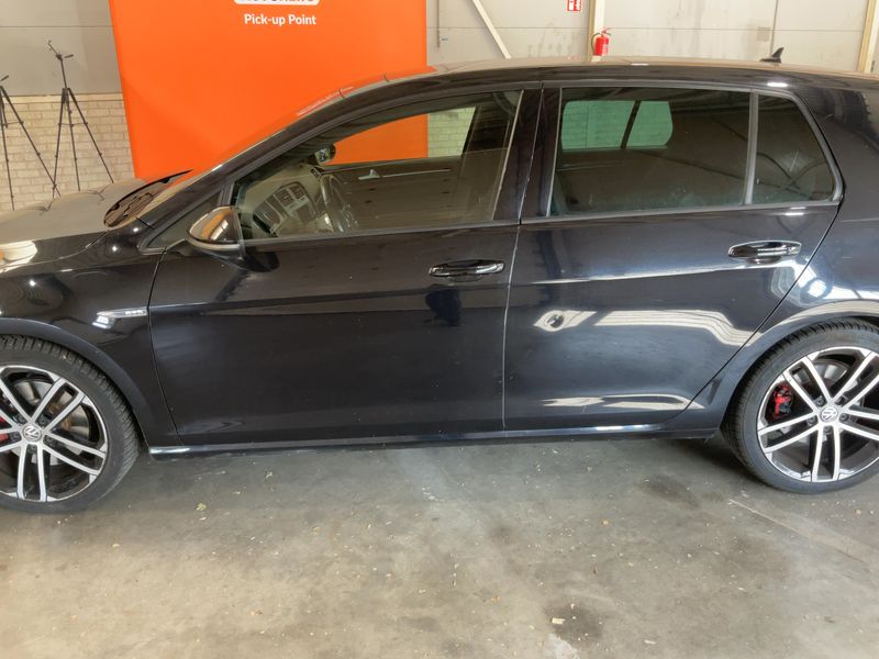 Volkswagen Golf VII 2.0 TDI GTD BlueMotion Tech 2015 – снимка 4