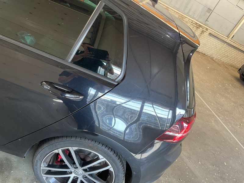 Volkswagen Golf VII 2.0 TDI GTD BlueMotion Tech 2015 – снимка 29
