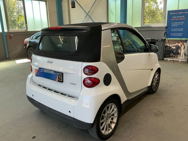 Smart fortwo 1.0 Micro Hybrid Drive passion 2010 – снимка 2