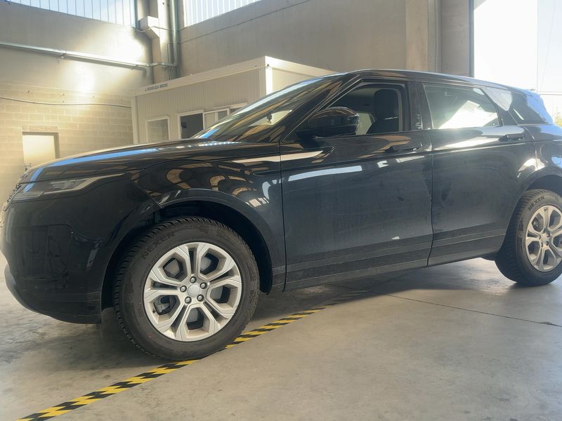 Land Rover Evoque P300e Hybrid 2020 – снимка 2