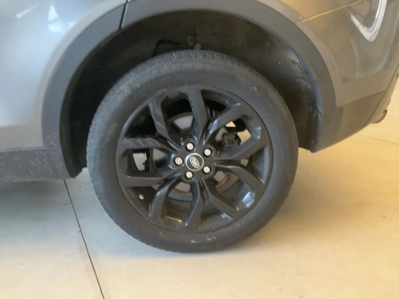 Land Rover Discovery Sport 2.0 Td4 SE AWD 2017 – снимка 5