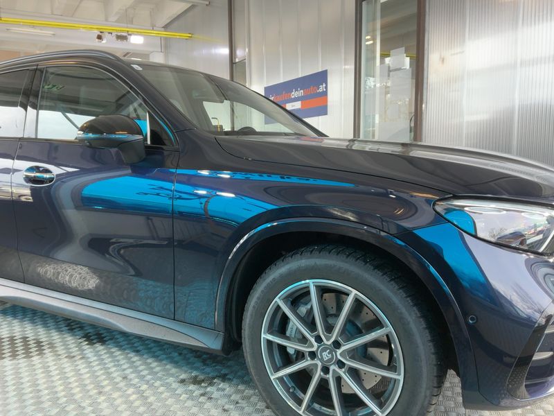 Mercedes-Benz GLC-Klasse GLC 200 Mild-Hybrid 4Matic AMG Line 2023 – снимка 12