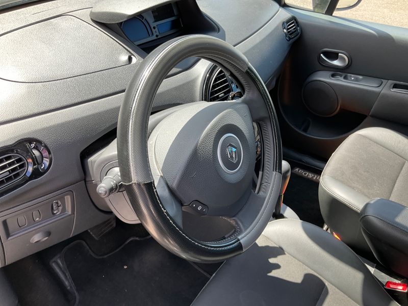 Renault Grand Modus 1.6 Night & Day 2013 – снимка 28
