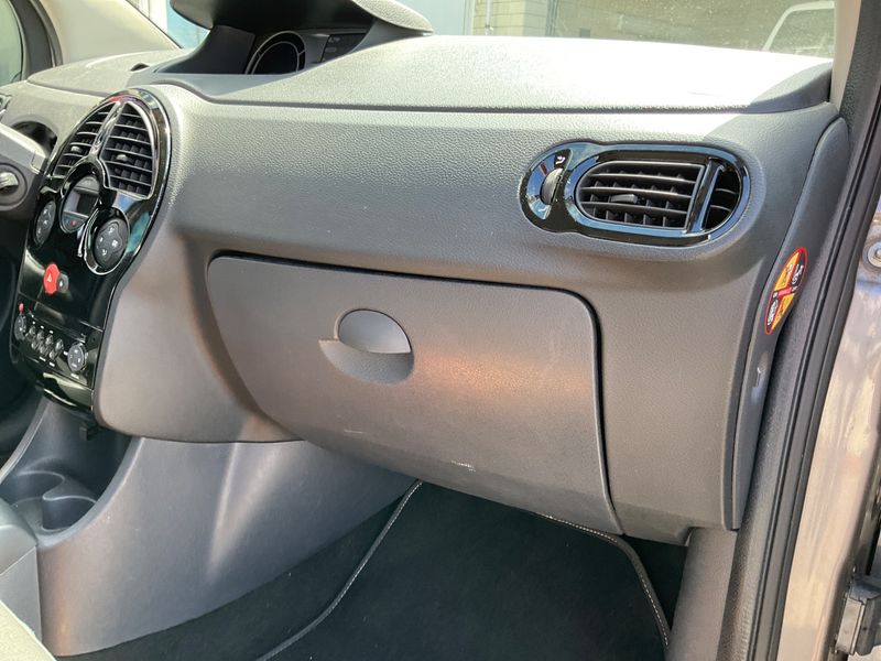Renault Grand Modus 1.6 Night & Day 2013 – снимка 23