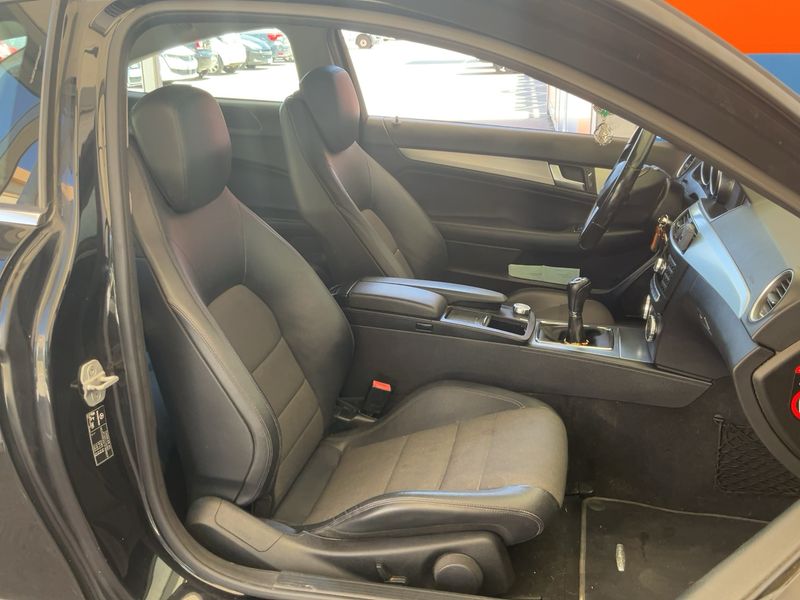 Mercedes-Benz C-Klasse C 220 CDI BlueEfficiency 2012 – снимка 11