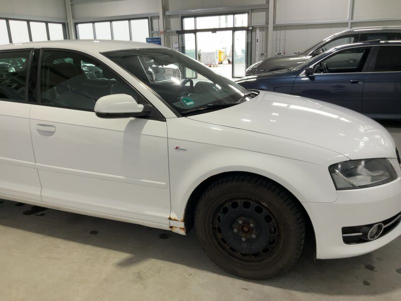 Audi A3 Sportback 1.4 TFSI S line Sportpaket plus 2010 – снимка 12