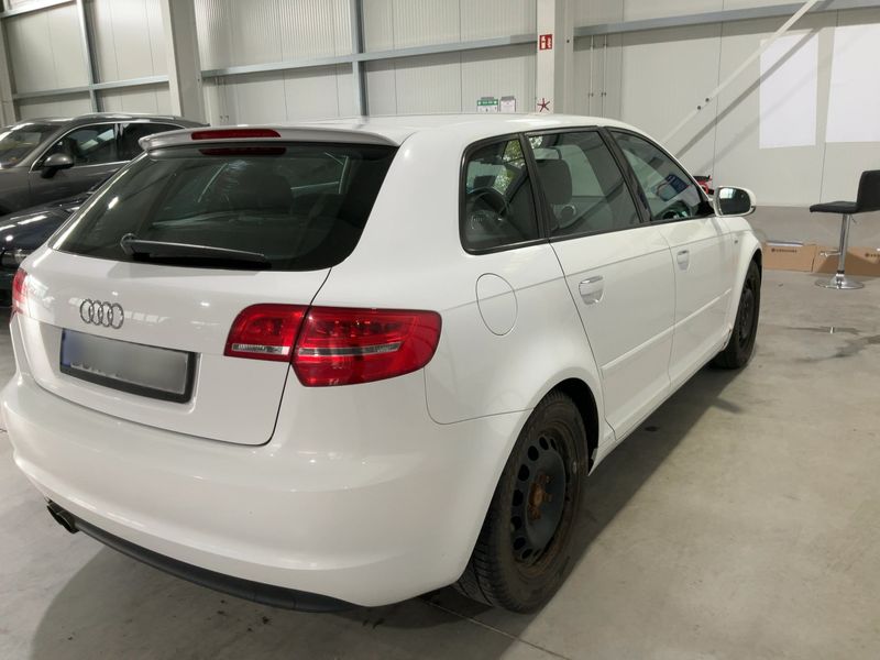 Audi A3 Sportback 1.4 TFSI S line Sportpaket plus 2010 – снимка 8