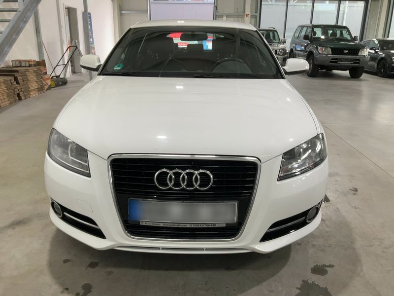Audi A3 Sportback 1.4 TFSI S line Sportpaket plus 2010 – снимка 14
