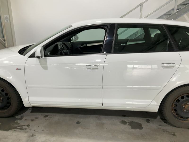 Audi A3 Sportback 1.4 TFSI S line Sportpaket plus 2010 – снимка 4
