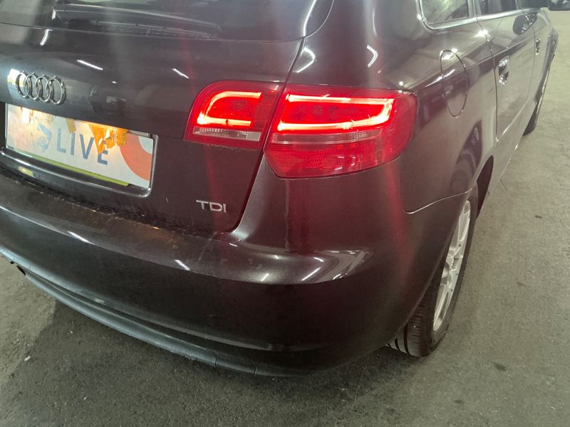 Audi A3 Sportback 1.6 TDI Attraction 2011 – снимка 32