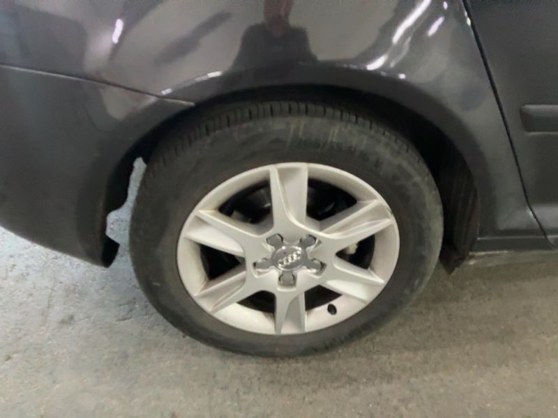 Audi A3 Sportback 1.6 TDI Attraction 2011 – снимка 9