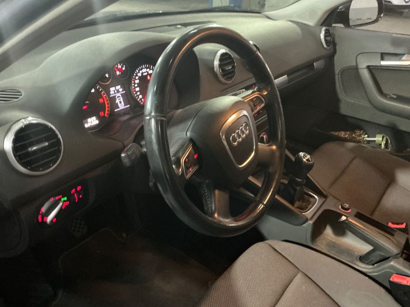 Audi A3 Sportback 1.6 TDI Attraction 2011 – снимка 26