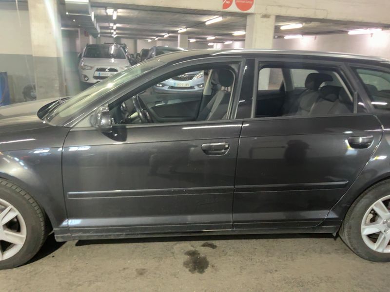 Audi A3 Sportback 1.6 TDI Attraction 2011 – снимка 4