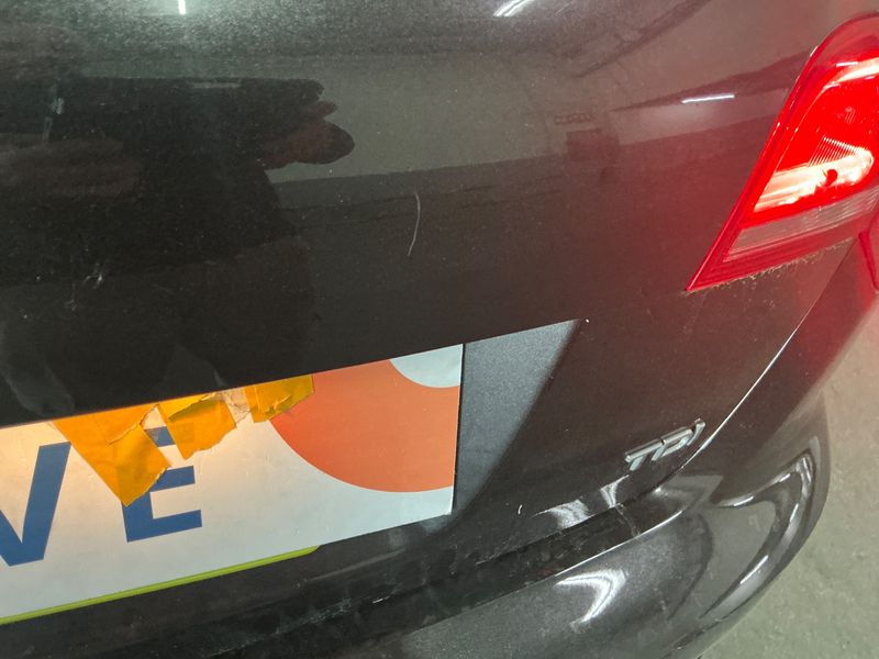 Audi A3 Sportback 1.6 TDI Attraction 2011 – снимка 33