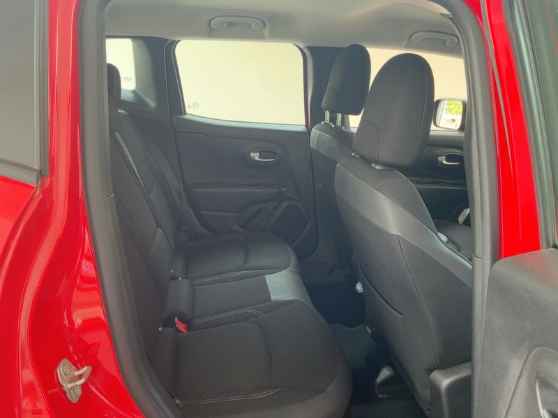 Jeep Renegade 1.0 TGDi Limited 4x2 2020 – снимка 19
