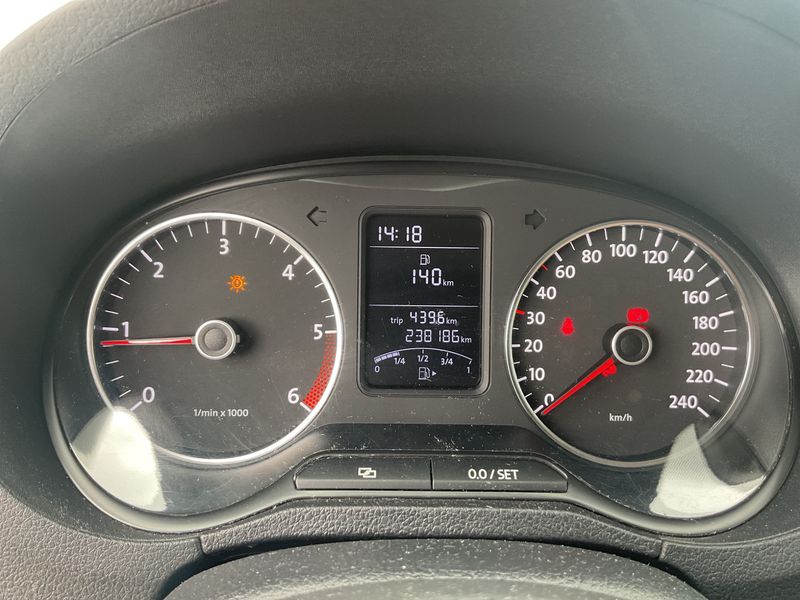 Volkswagen Polo 1.2 TDI Trendline BlueMotion Tech 2012 – снимка 4