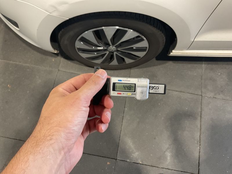 Volkswagen Polo 1.2 TDI Trendline BlueMotion Tech 2012 – снимка на щета