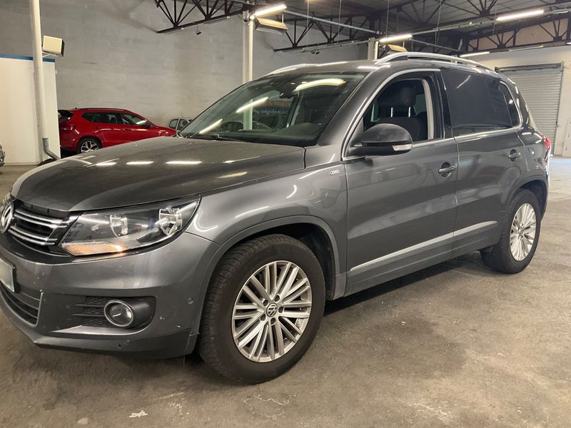 Volkswagen Tiguan 2.0 TDI Cup BlueMotion Tech 2014 – снимка 2