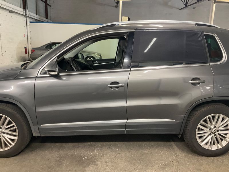 Volkswagen Tiguan 2.0 TDI Cup BlueMotion Tech 2014 – снимка 4