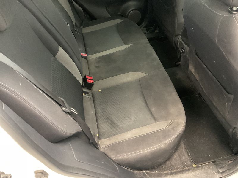 Nissan Qashqai 1.3 DIG-T Akari 2021 – снимка 32