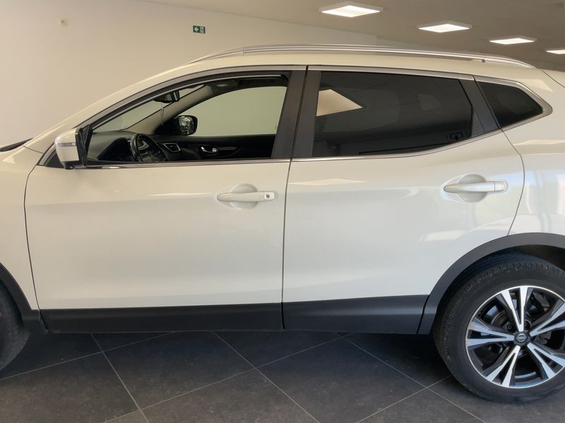 Nissan Qashqai 1.3 DIG-T Akari 2021 – снимка 4