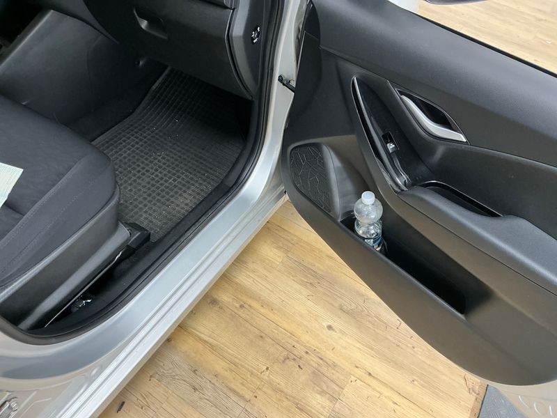 Hyundai ix20 1.6 Comfort 2017 – снимка 30