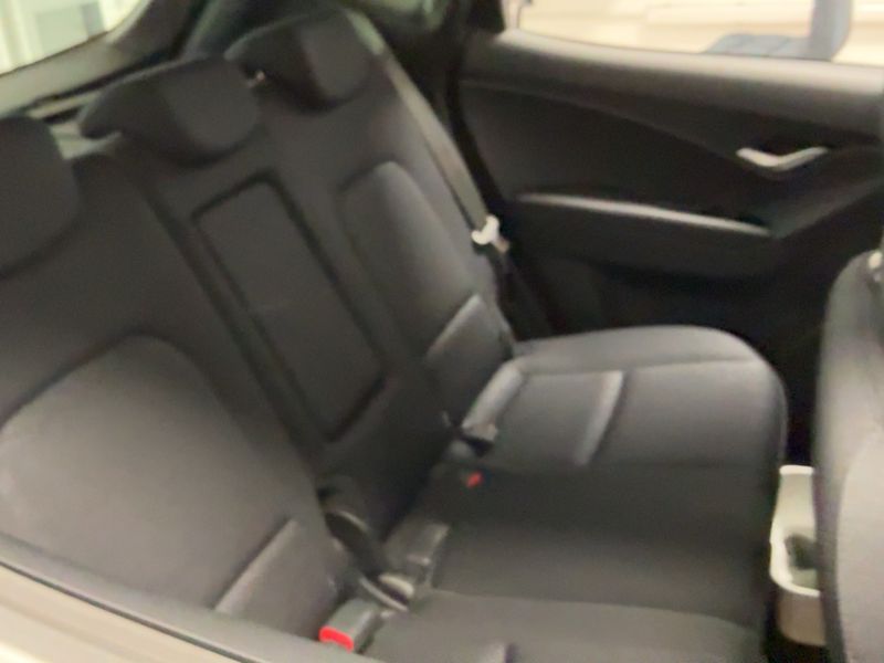 Hyundai ix20 1.6 Comfort 2017 – снимка 20