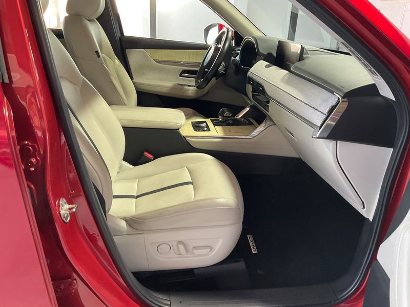 Mazda CX-60 2.5 e-Skyactiv Plug-in Hybrid Takumi AWD 2022 – снимка 16