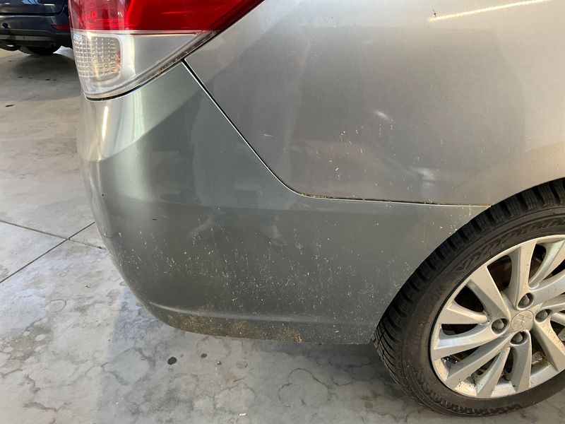 Mitsubishi Attrage 1.2 Intense 2015 – снимка 34