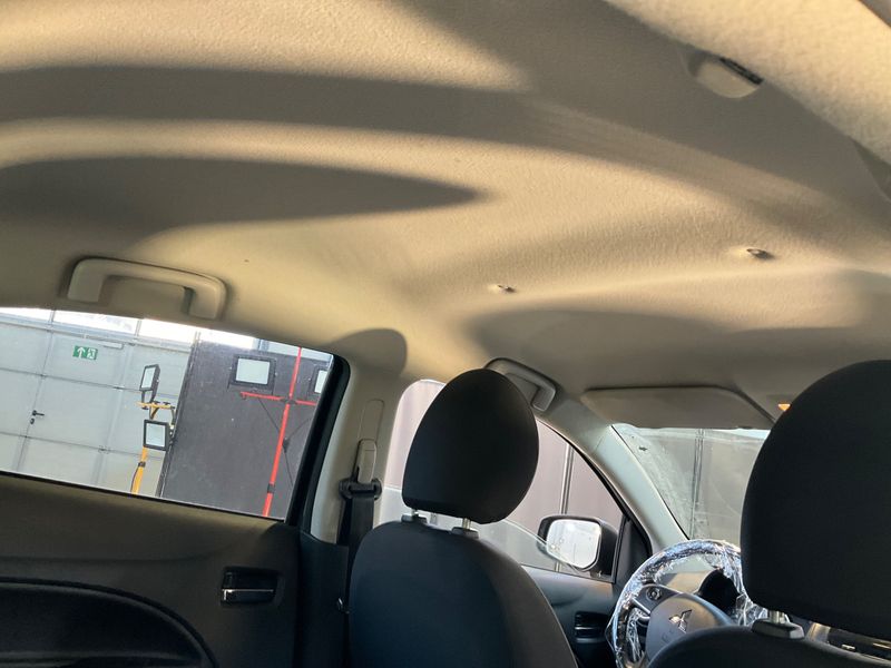 Mitsubishi Attrage 1.2 Intense 2015 – снимка 29