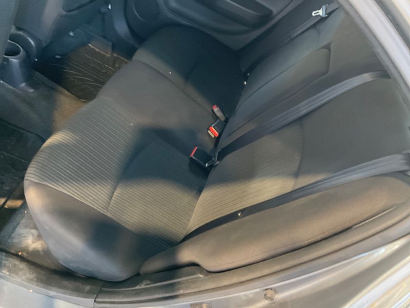 Mitsubishi Attrage 1.2 Intense 2015 – снимка 23