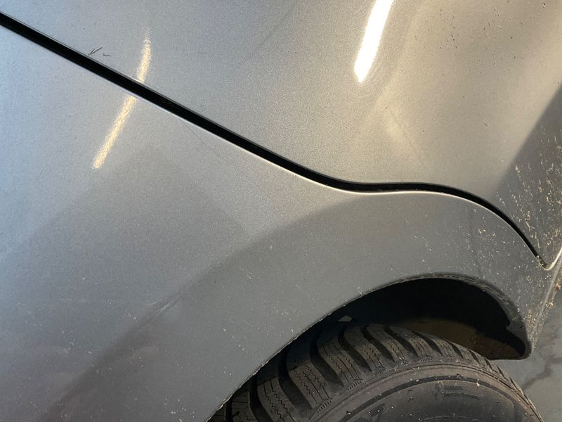 Mitsubishi Attrage 1.2 Intense 2015 – снимка 22