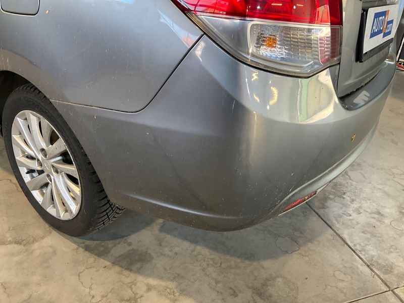 Mitsubishi Attrage 1.2 Intense 2015 – снимка 36