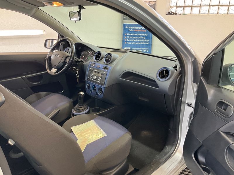 Ford Fiesta 1.4 Style 2008 – снимка 3