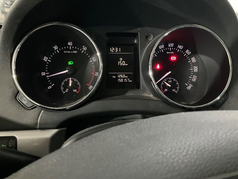 Skoda Yeti 1.2 TSI Ambition 2010 – снимка 18