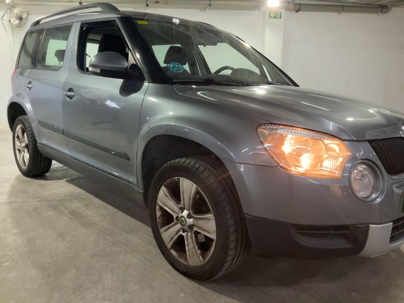 Skoda Yeti 1.2 TSI Ambition 2010 – снимка 12
