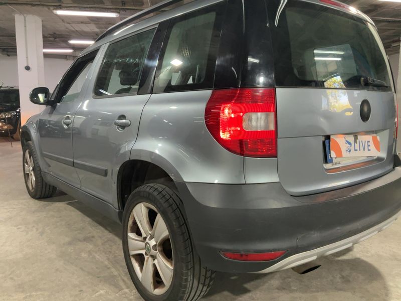 Skoda Yeti 1.2 TSI Ambition 2010 – снимка 6