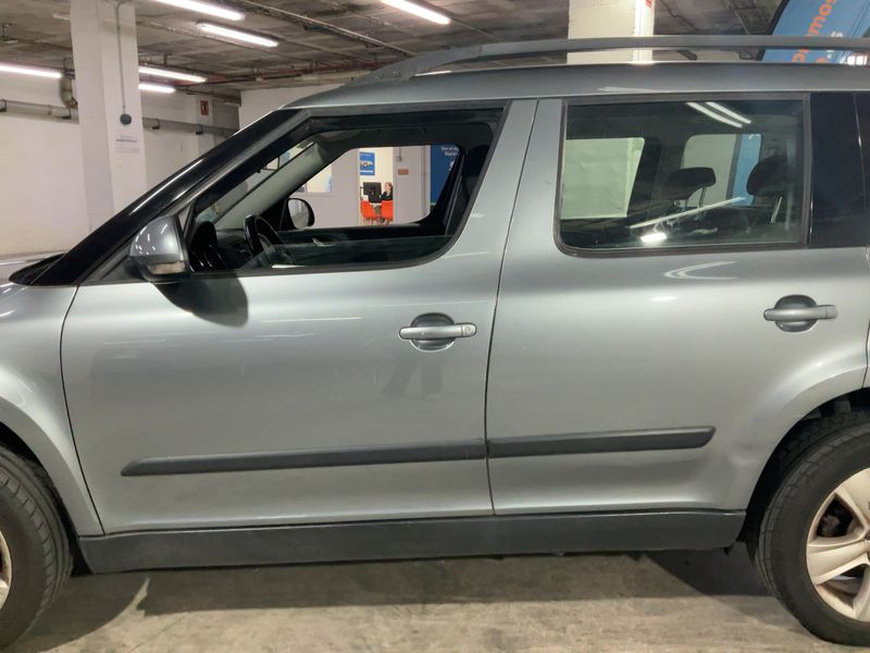 Skoda Yeti 1.2 TSI Ambition 2010 – снимка 4